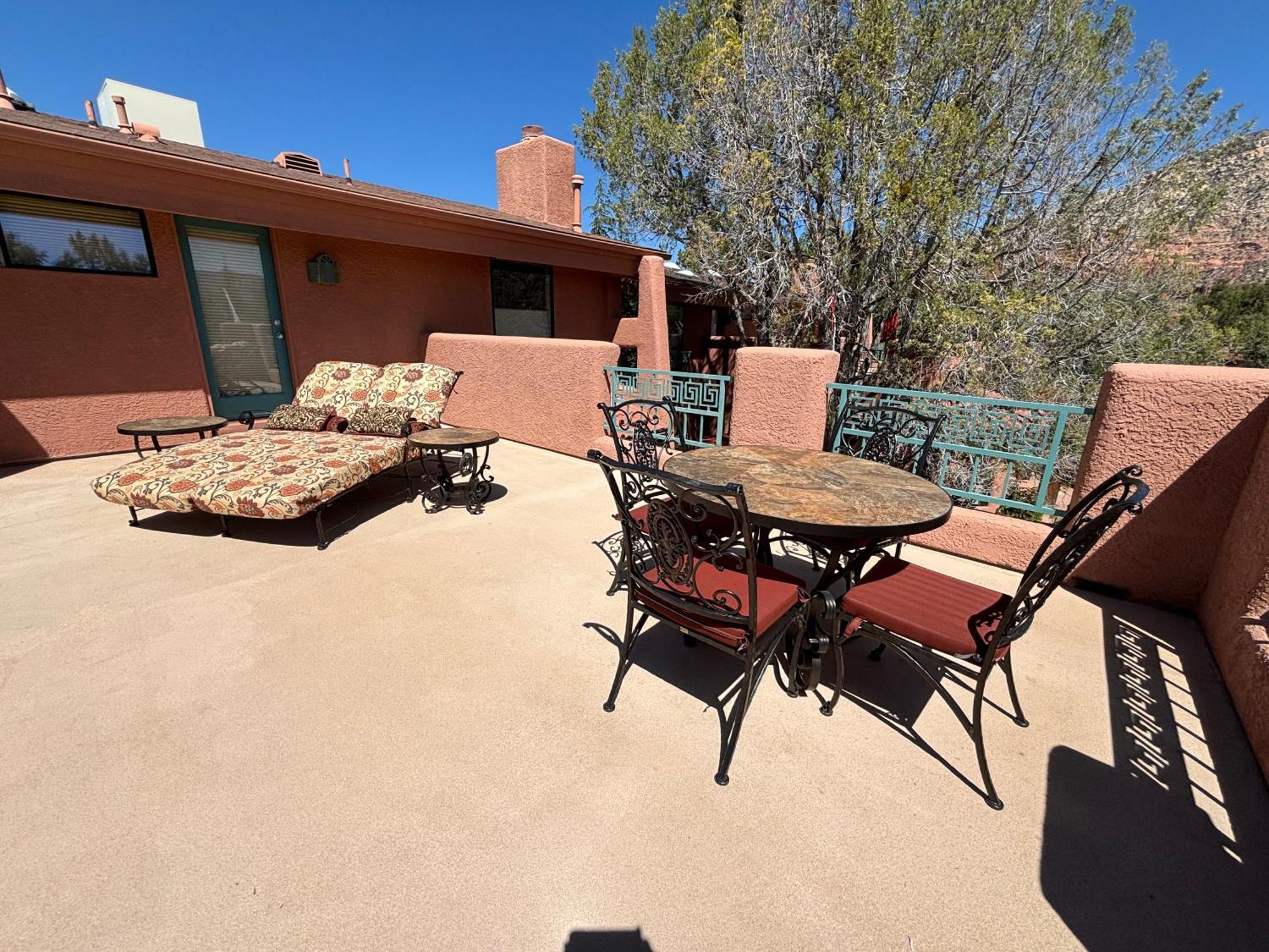 Casa (adults Only)
